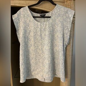 Express silky T-shirt size L